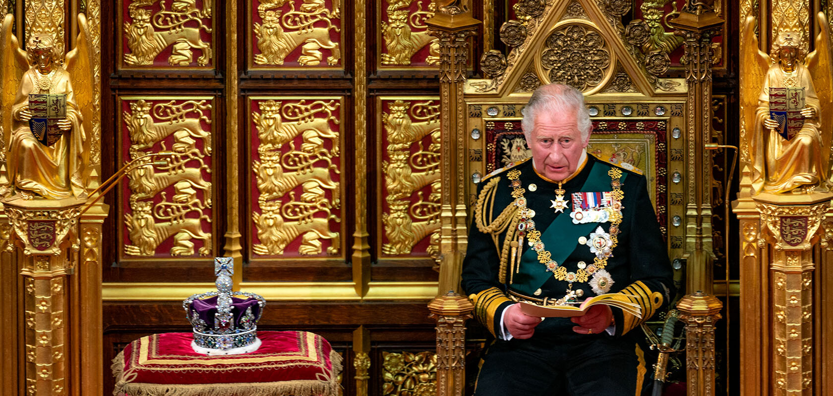 Король англии сейчас 2024. Вестминстерское аббатство коронация. Коронация короля Великобритании. Westminster Abbey коронация Елизаветы.